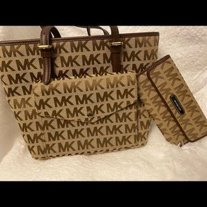Michael Kors Monogram Bag AND Slim Wallet